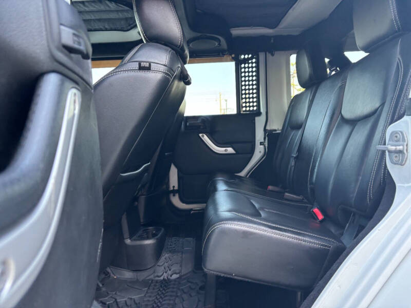 2014 Jeep Wrangler Unlimited Sahara