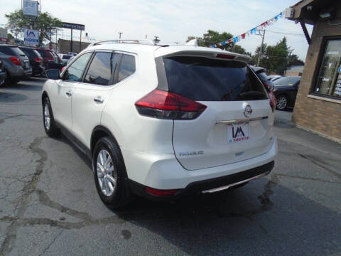 2018 Nissan Rogue SV