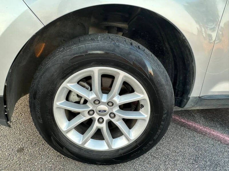 2013 Ford Edge SE
