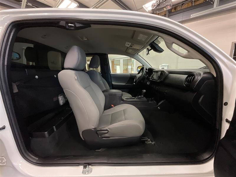 2021 Toyota Tacoma SR