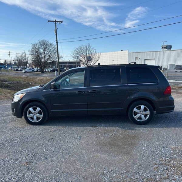 2011 Volkswagen Routan