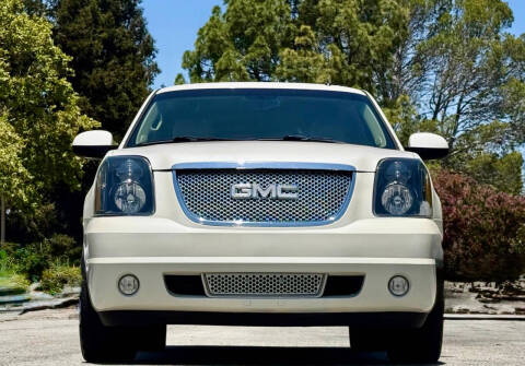 2011 GMC Yukon Denali