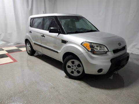 2011 Kia Soul for sale at Tradewind Car Co in Muskegon MI