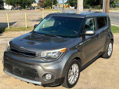 2018 Kia Soul for sale at Auto Starlight in Dallas TX