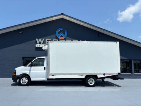 2024 Chevrolet Express 3500 Reefer Cube Van