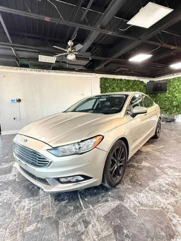 2018 Ford Fusion Hybrid SE