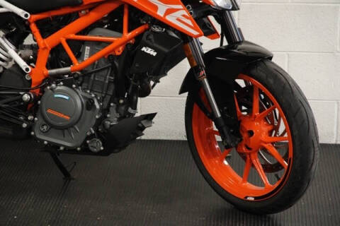 2017 KTM Duke 390
