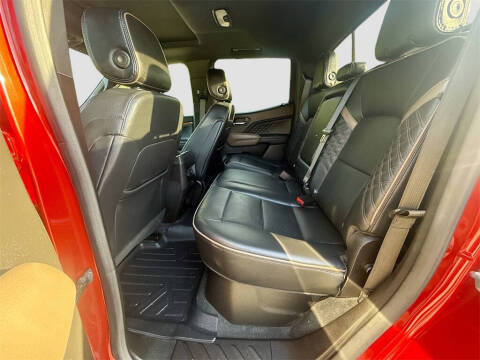 2023 GMC Canyon Denali