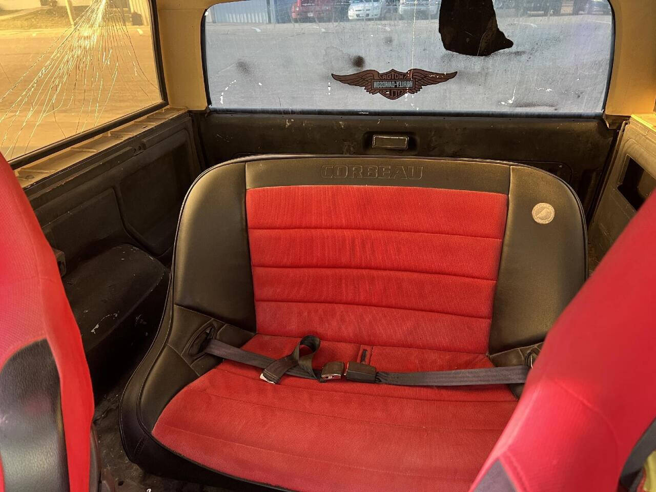 1985 Ford Bronco 4