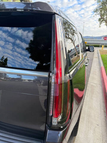 2015 Cadillac Escalade Premium