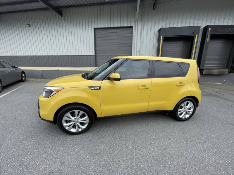 2016 Kia Soul +