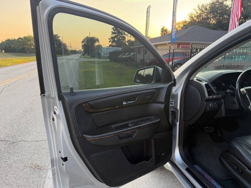 2016 GMC Acadia Denali