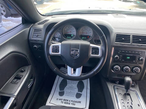 2014 Dodge Challenger SXT