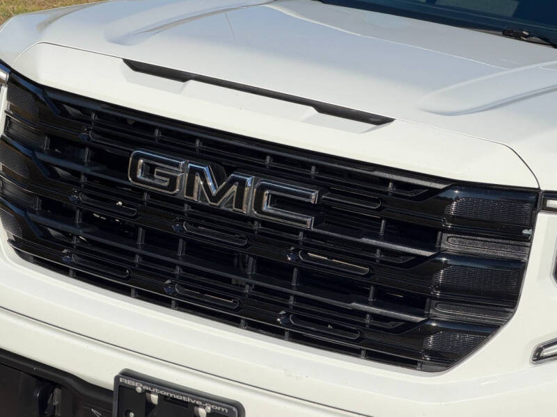 2022 GMC Sierra 1500 Elevation