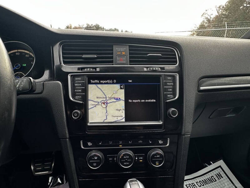 2017 Volkswagen Golf R 4Motion