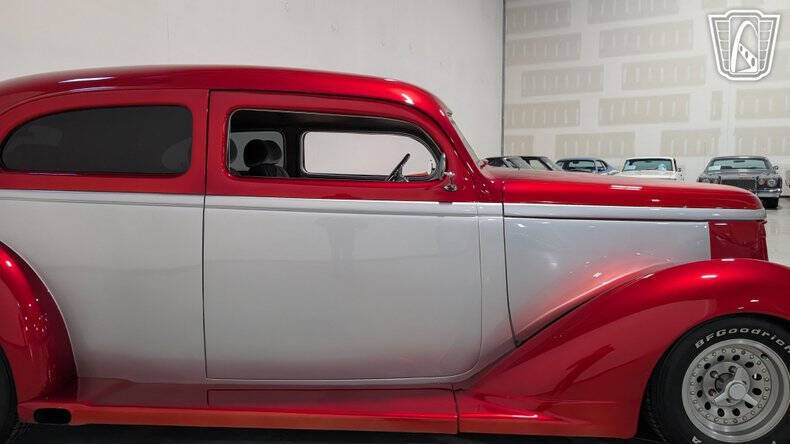 1937 Nash Lafayette