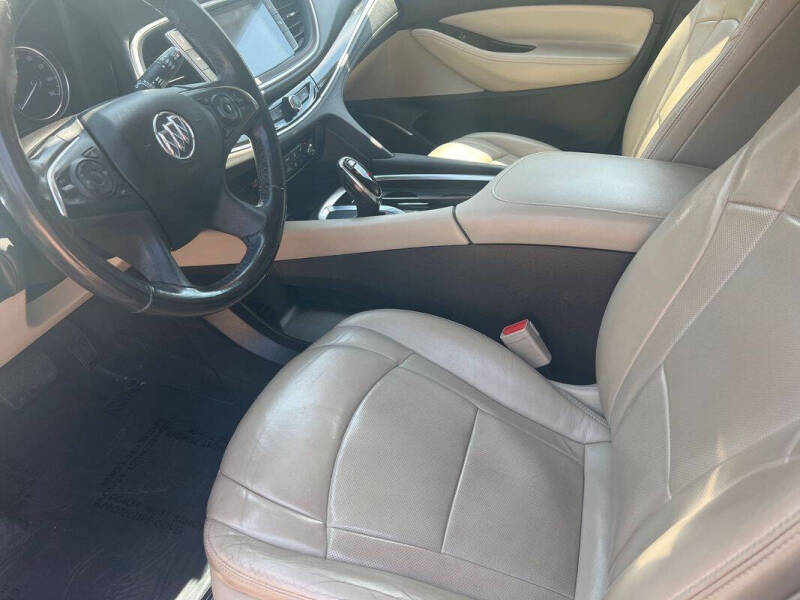 2018 Buick Enclave Essence