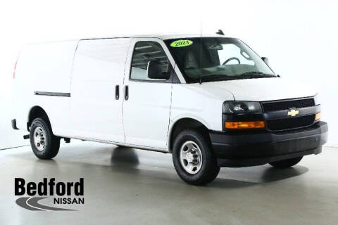 2023 Chevrolet Express 2500