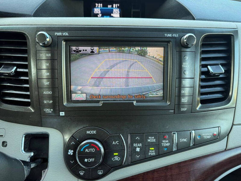 2014 Toyota Sienna