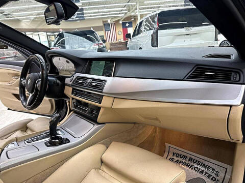 2014 BMW 5 Series 550i