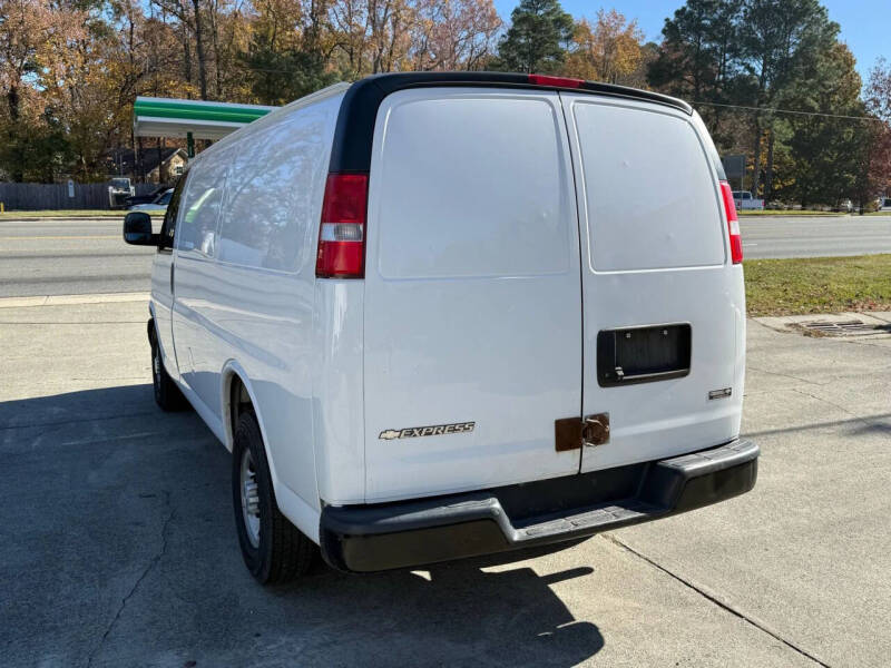 2018 Chevrolet Express 2500