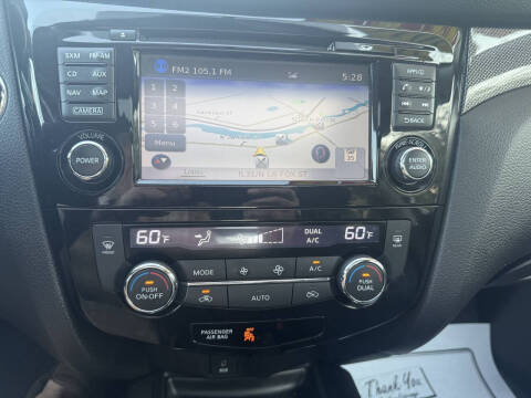 2016 Nissan Rogue SL