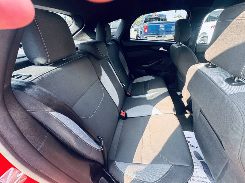 2017 Ford Focus ST