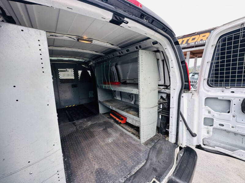 2009 GMC Savana 3500