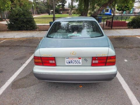 1997 Lexus LS 400