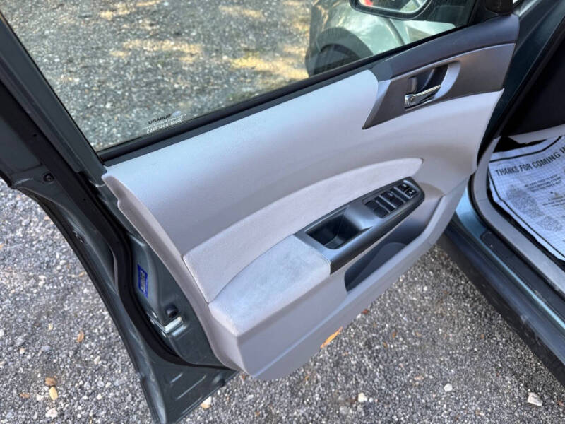 2012 Subaru Forester 2.5X Limited