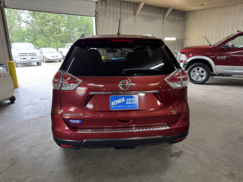 2016 Nissan Rogue SV