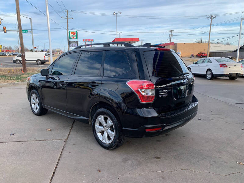2016 Subaru Forester 2.5i
