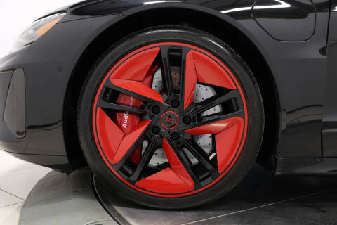 2022 Audi RS e-tron GT quattro