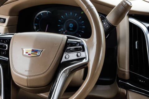 2019 Cadillac Escalade Platinum