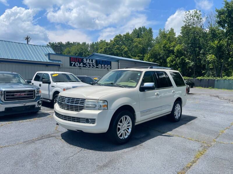 2008 Lincoln Navigator for sale at Uptown Auto Sales in Charlotte NC
