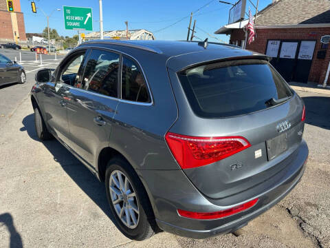 2012 Audi Q5 2.0T quattro Premium Plus