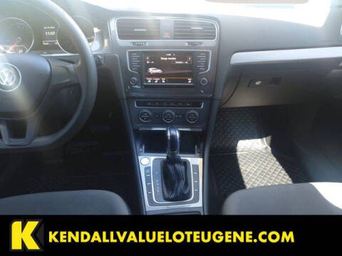 2016 Volkswagen e-Golf SE