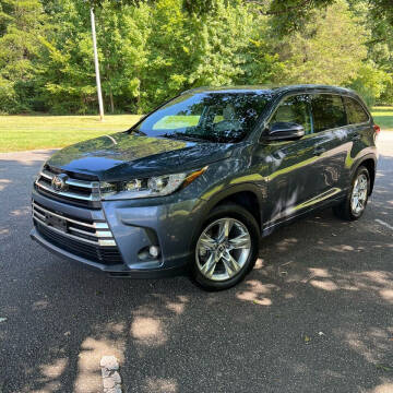 2019 Toyota Highlander for sale at 601 Auto Sales in Mocksville NC