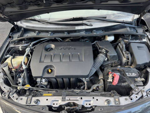 2012 Toyota Corolla LE