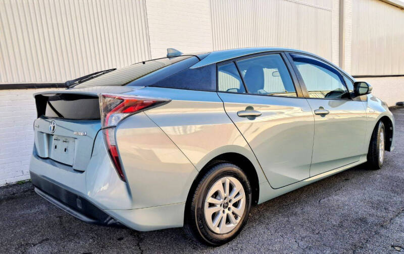 2017 Toyota Prius One