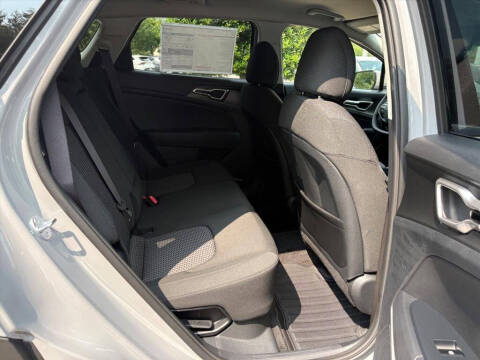 2026 Kia Sportage Hybrid S