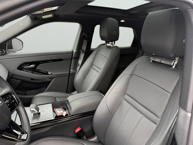 2025 Land Rover Range Rover Evoque P250 Dynamic SE