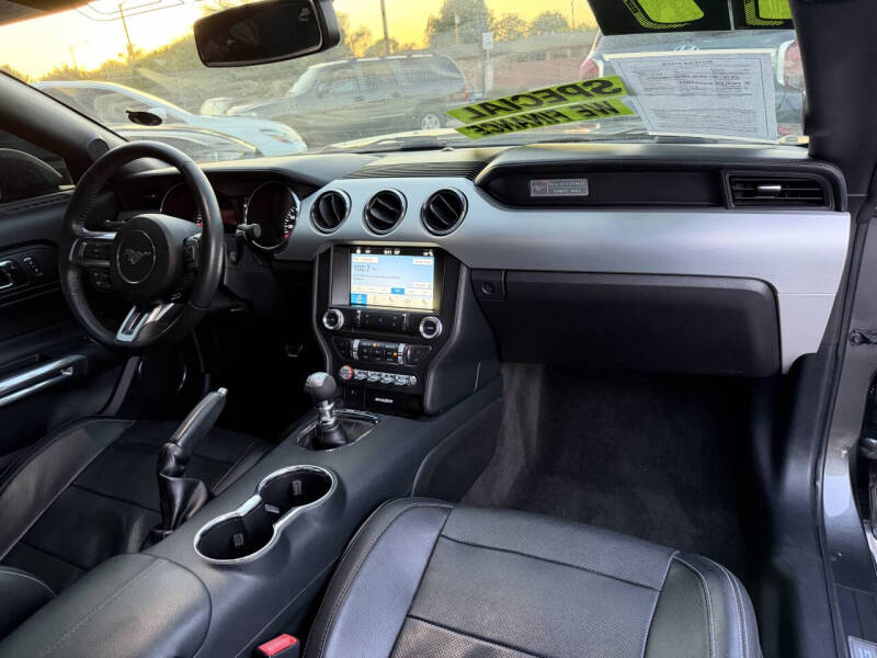 2017 Ford Mustang GT Premium