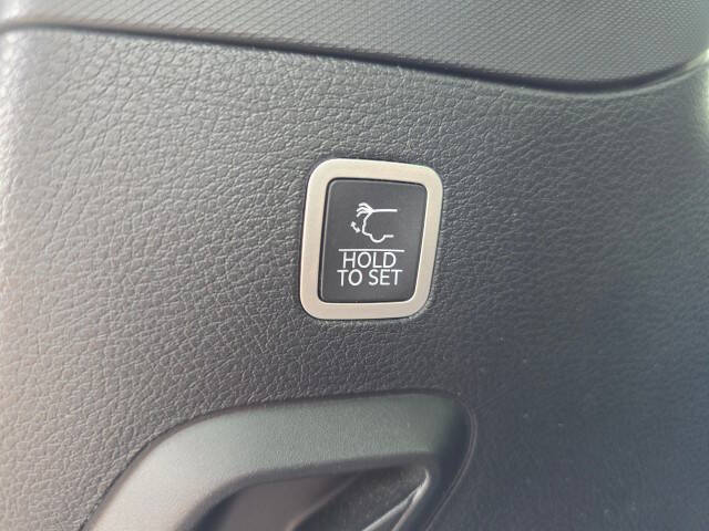 2022 Jeep Grand Wagoneer Series I