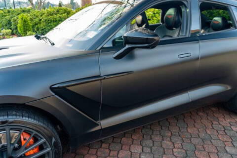 2022 Aston Martin DBX