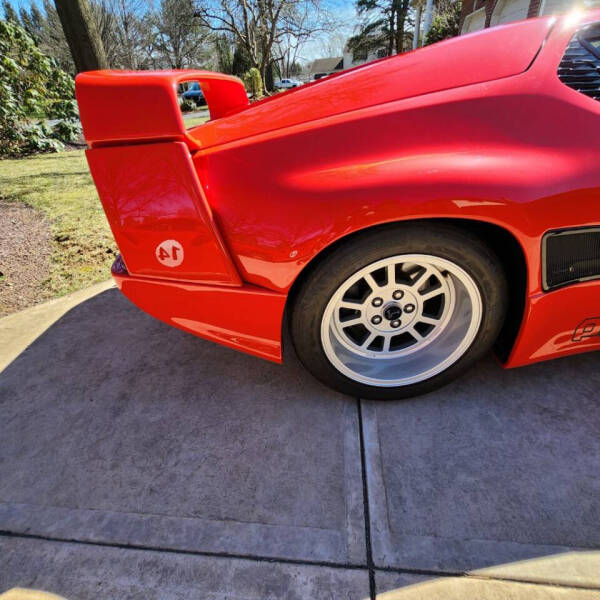 1993 De Tomaso Pantera