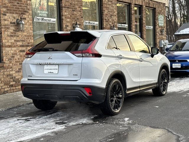 2022 Mitsubishi Eclipse Cross LE