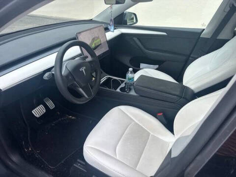 2023 Tesla Model Y Performance