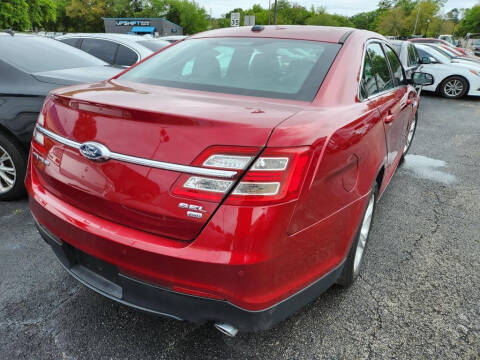 2014 Ford Taurus SEL