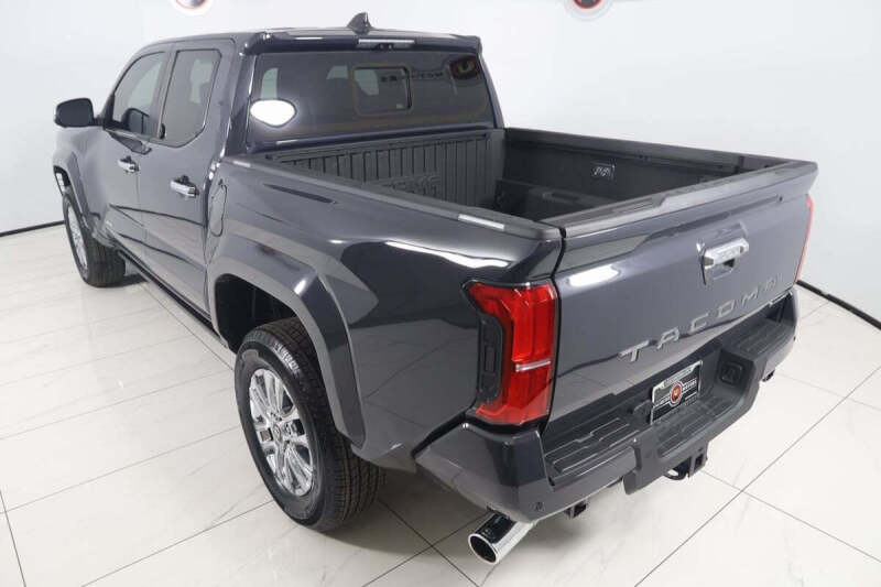 2024 Toyota Tacoma Limited HV